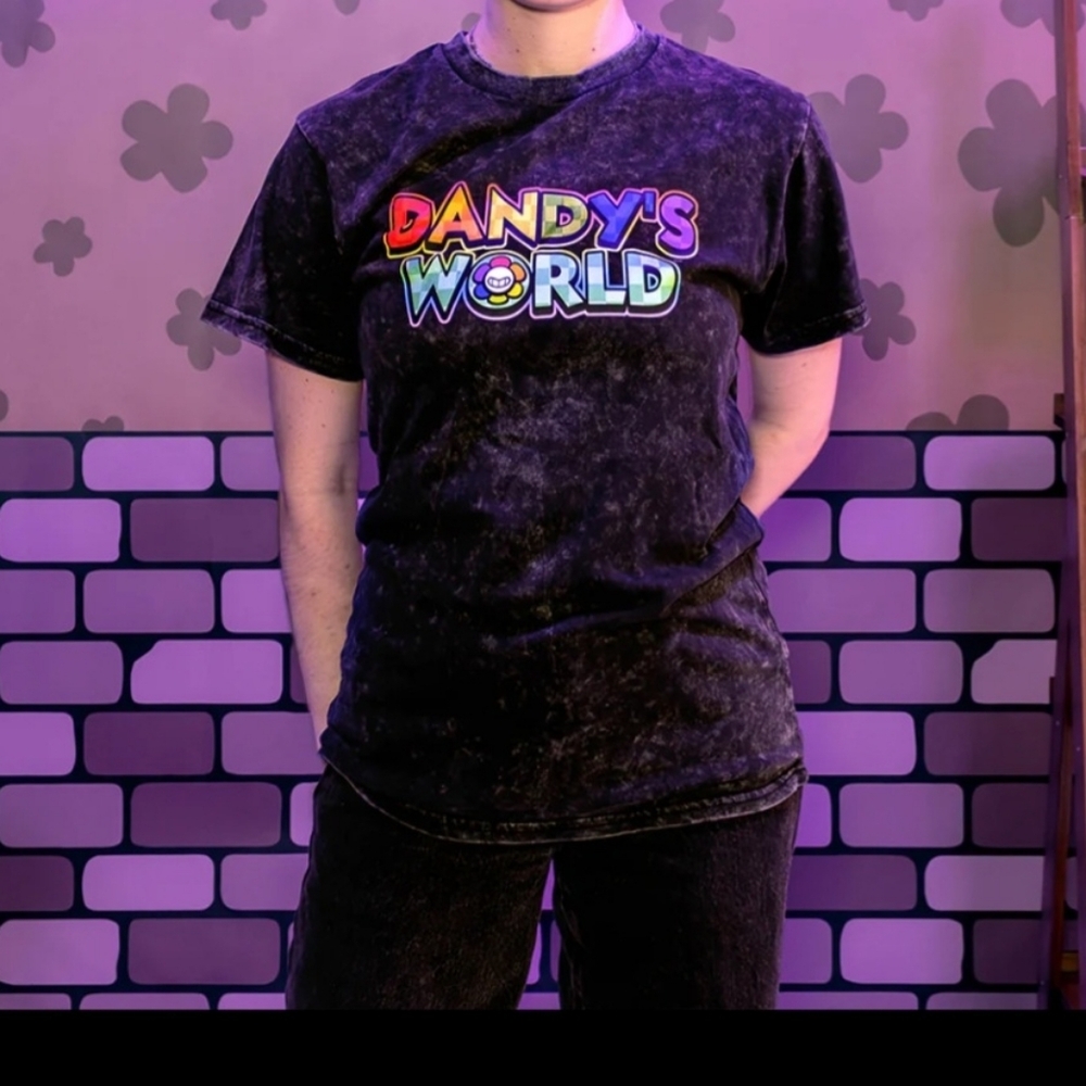 Dandy's World Black-gray Logo Tee Medium